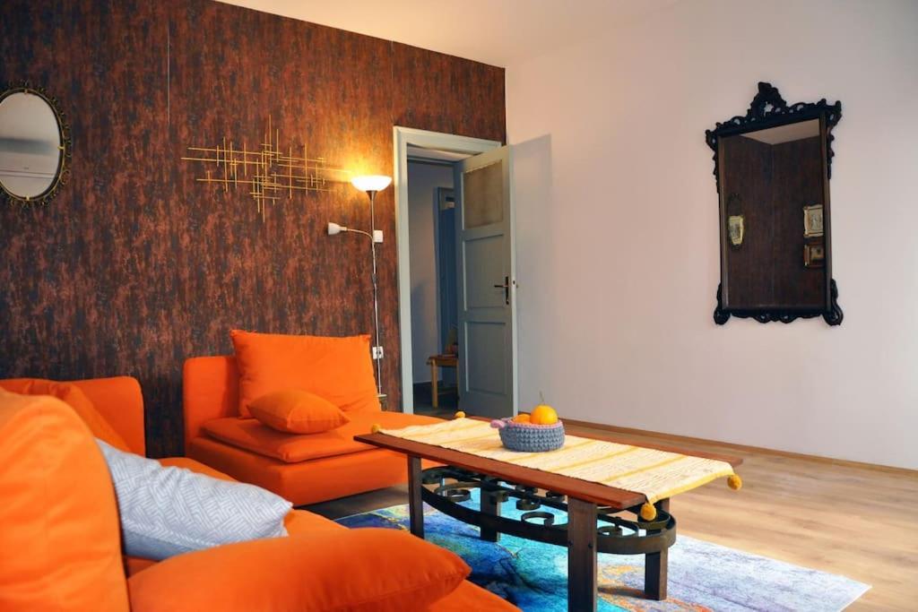 Bright And Colourful Apartment Luce -Sandy Beach Split Kültér fotó