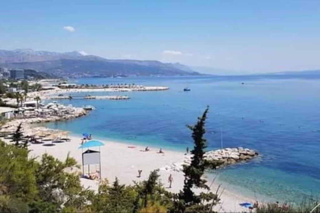 Bright And Colourful Apartment Luce -Sandy Beach Split Kültér fotó
