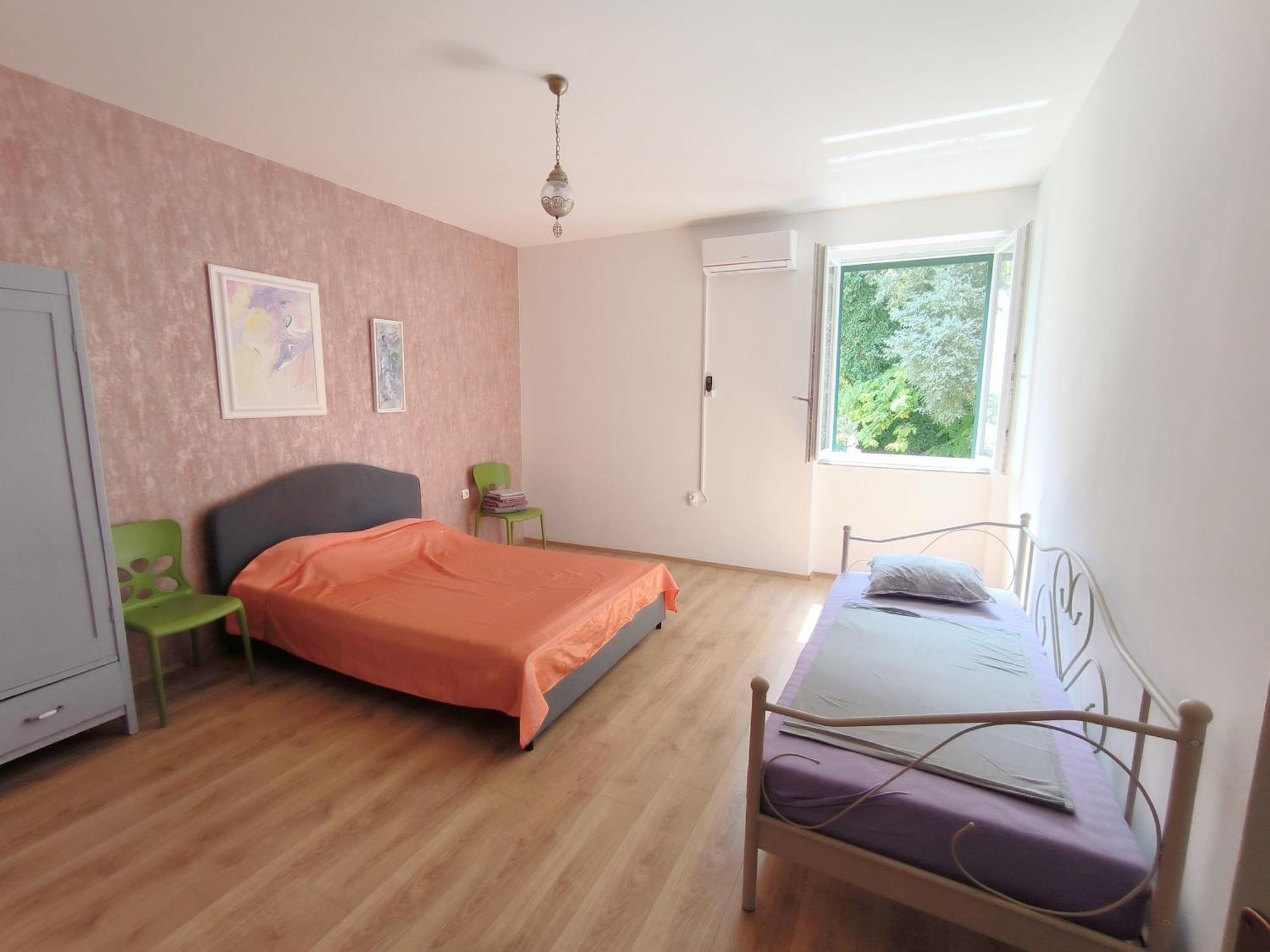 Bright And Colourful Apartment Luce -Sandy Beach Split Kültér fotó